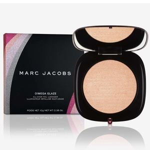 Marc Jacobs Omega Glaze All-Over Foil Luminizer